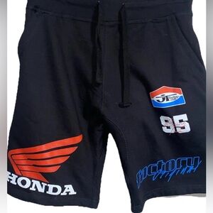 Honda Men’s Shorts With Racing Team Logo Size Medium Fleece Sweat NWOT